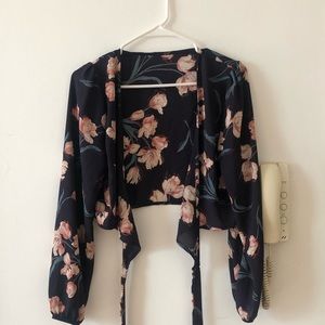 Vintage Floral Printed Cropped Wrap Blouse